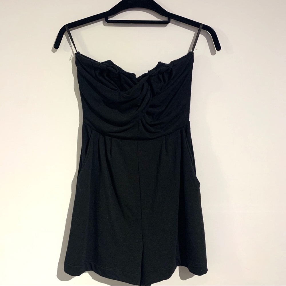 UO - SILENCE & NOISE  - STRAPLESS ROMPER